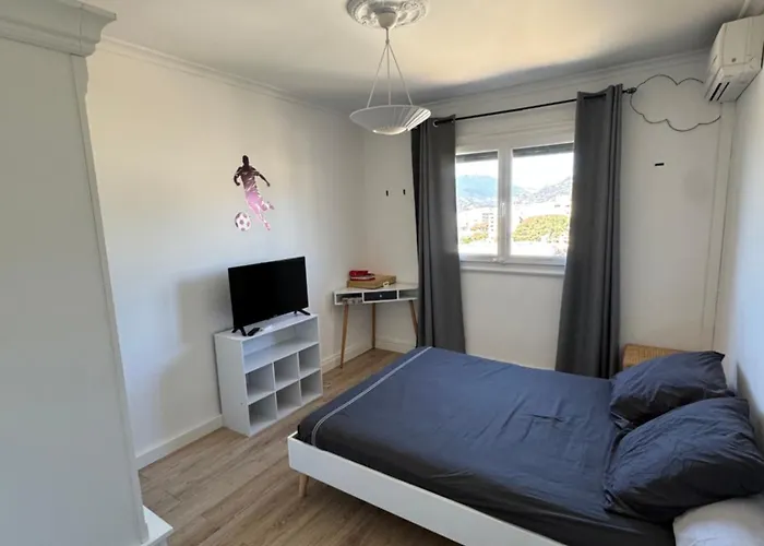 T3 Cosy * Ajaccio (Corsica)